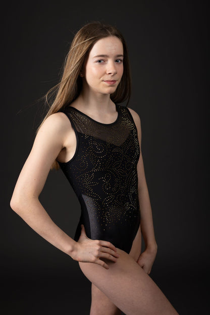 Amira Leotard