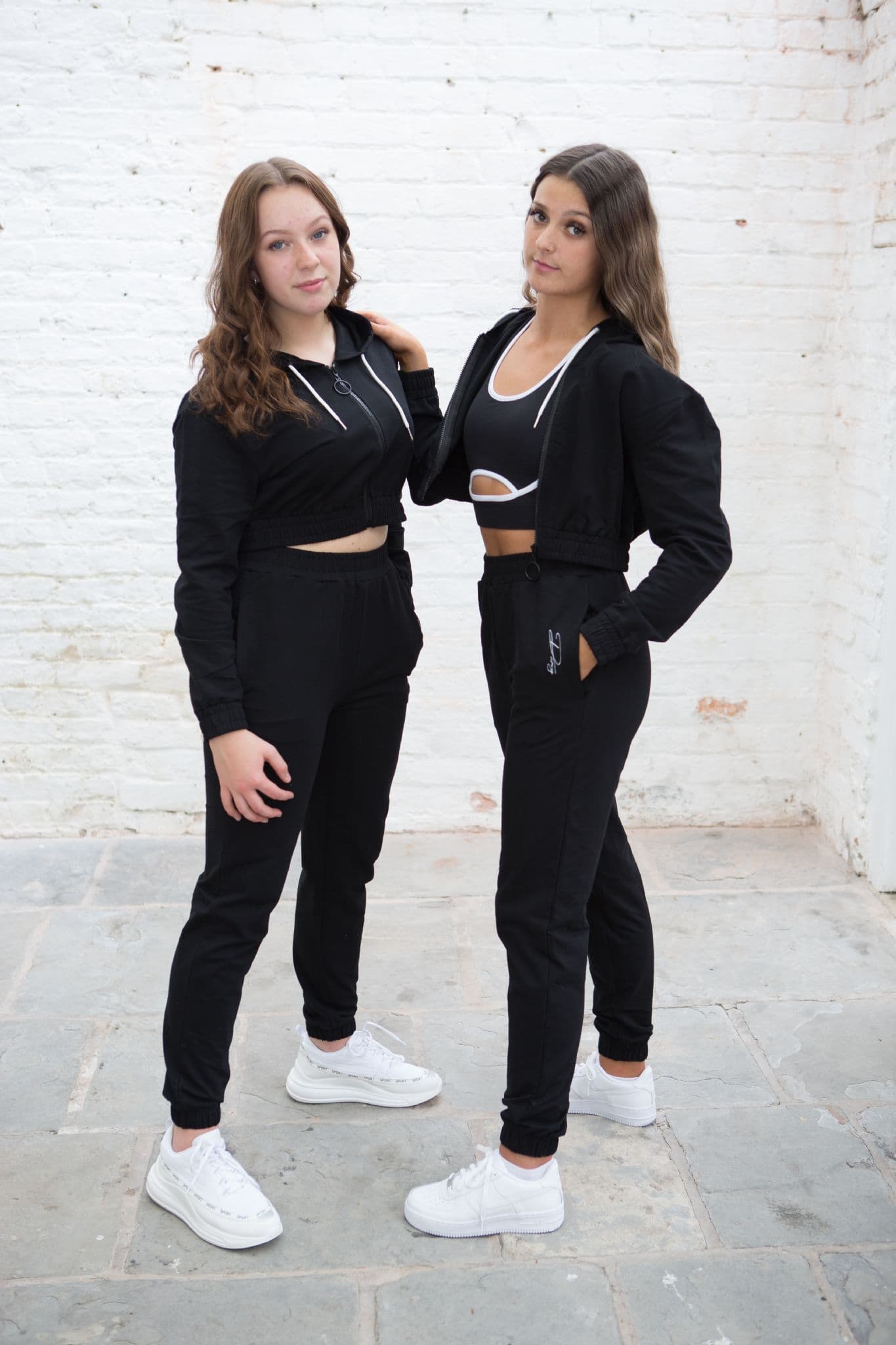 Ebony Sports  Crop Jacket