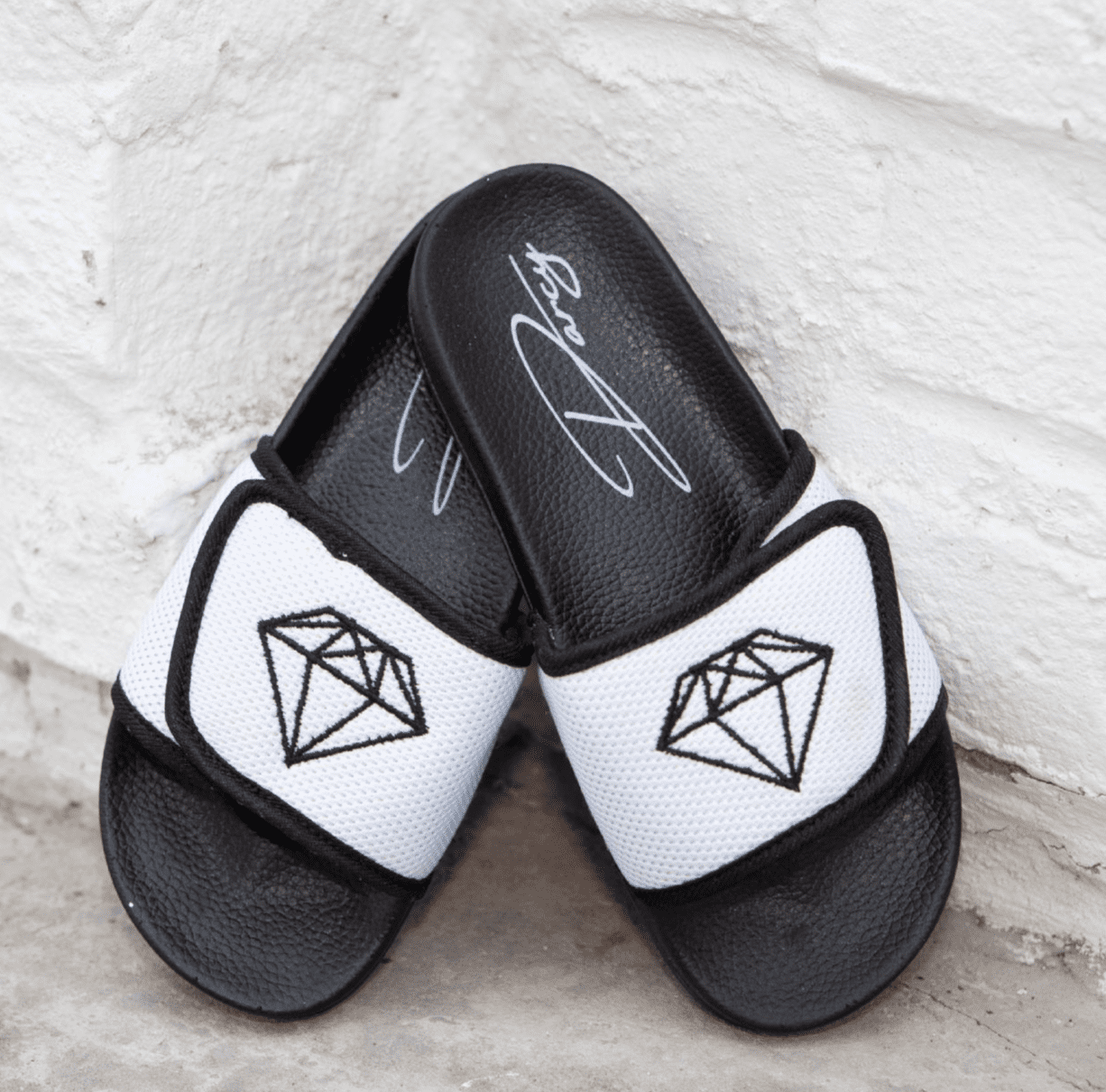 Ebony Sports Sliders